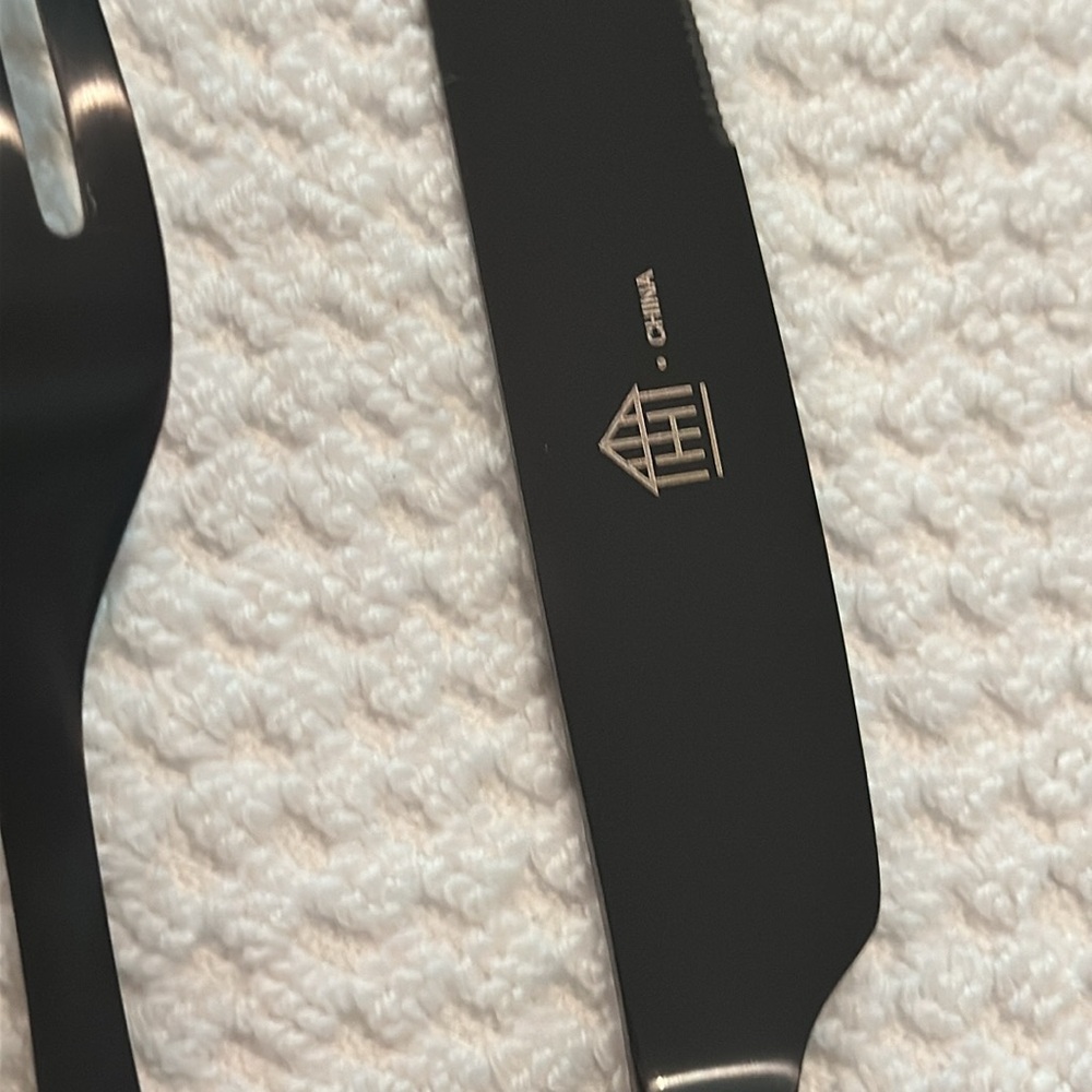 π΄4, 8 or 12 Piece Set(s) of Hearth & Hand Magnolia Matte Black Flatware π΄ - Picture 5 of 14